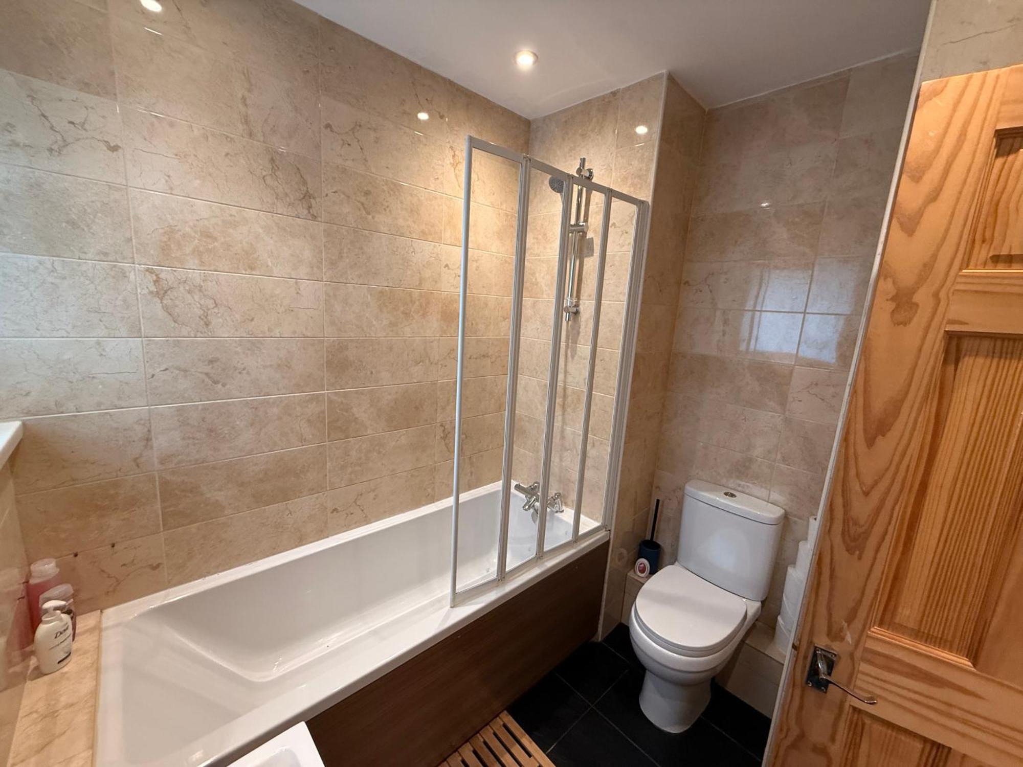Two Bedroom Flat In The Heart Of London Londres Exterior foto